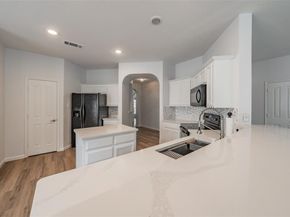 3217  Florian Lane , Fort Worth Texas 76108