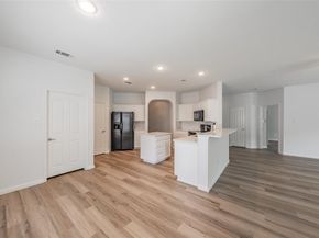 3217  Florian Lane , Fort Worth Texas 76108