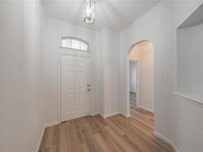 3217  Florian Lane , Fort Worth Texas 76108