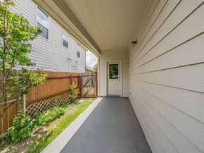 3217  Florian Lane , Fort Worth Texas 76108
