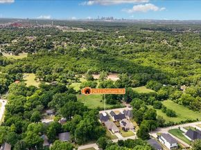 2632  Durham Street , Dallas Texas 75241