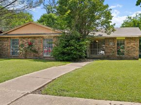 818  Quebec Drive , Garland Texas 75040