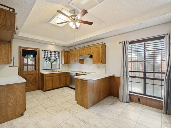 5114  Vera Cruz Drive , Garland Texas 75043