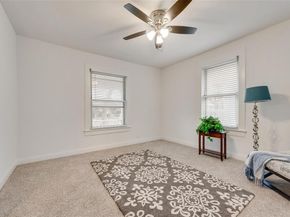 1205 W Arlington Avenue , Fort Worth Texas 76110