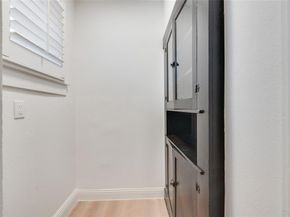 1205 W Arlington Avenue , Fort Worth Texas 76110