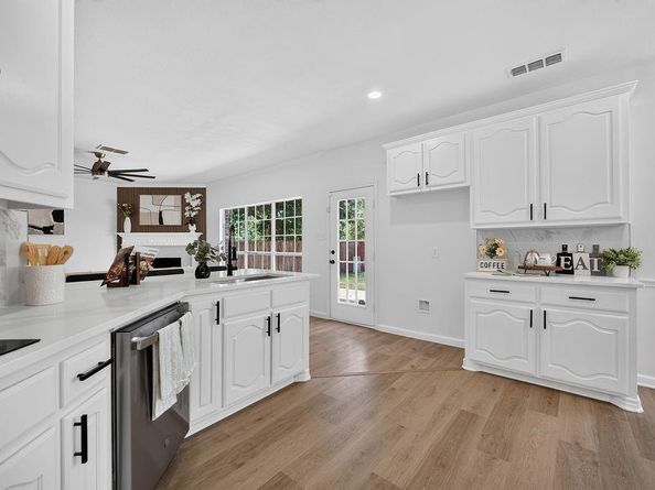 11633  Wild Pear Lane , Fort Worth Texas 76244