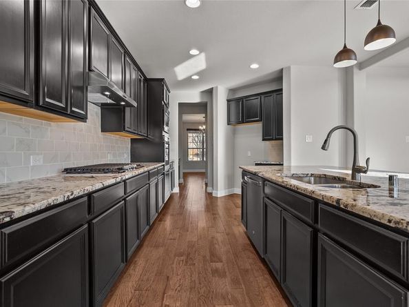 1217  Indian Grass Lane , Northlake Texas 76226