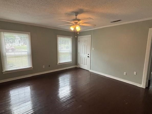 3324  James Avenue , Fort Worth Texas 76110