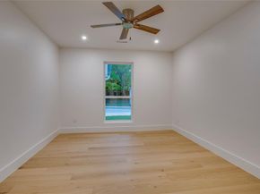 10819  Lochspring Drive , Dallas Texas 75218