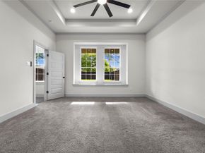 617  N DWIGHT Avenue , Dallas Texas 75211