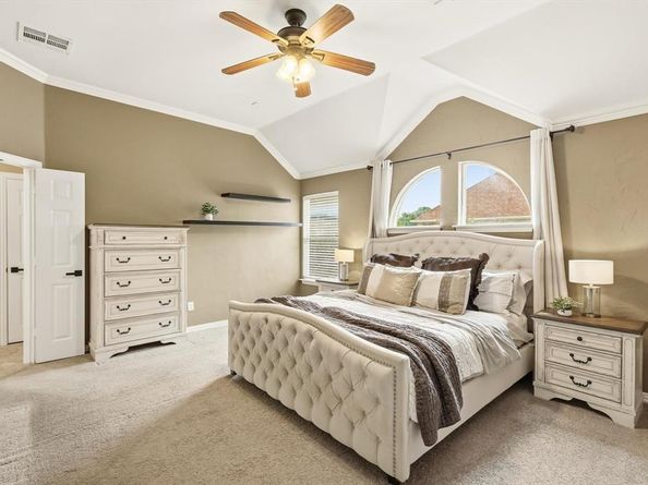 5733  Sugar Maple Drive , Fort Worth Texas 76244