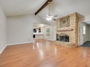 809  Buffalo Drive , Arlington Texas 76013