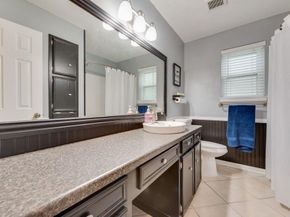 809  Buffalo Drive , Arlington Texas 76013