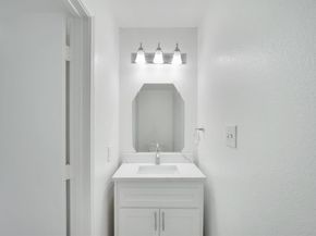 2306  Balvanera Plaza , Dallas Texas 75211