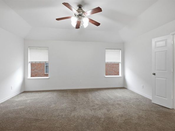 5828  Pearl Oyster Lane , Fort Worth Texas 76179