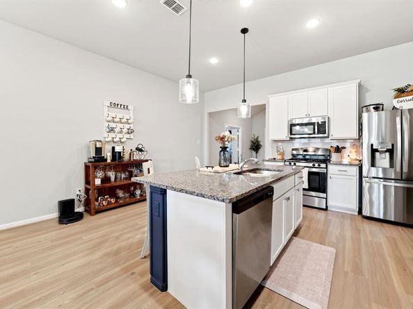 8736  Copper River Drive , Fort Worth Texas 76131