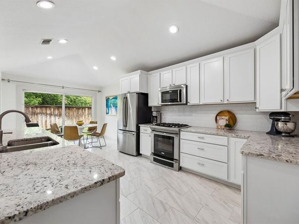 16814  Deer Park Drive , Dallas Texas 75248