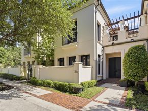 2613  Museum Way , Fort Worth Texas 76107