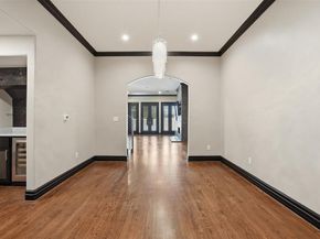 2613  Museum Way , Fort Worth Texas 76107