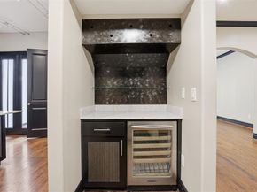 2613  Museum Way , Fort Worth Texas 76107