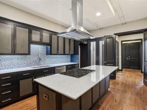 2613  Museum Way , Fort Worth Texas 76107