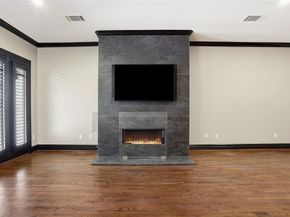 2613  Museum Way , Fort Worth Texas 76107