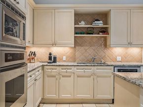 2828  Hood Street  707, Dallas Texas 75219