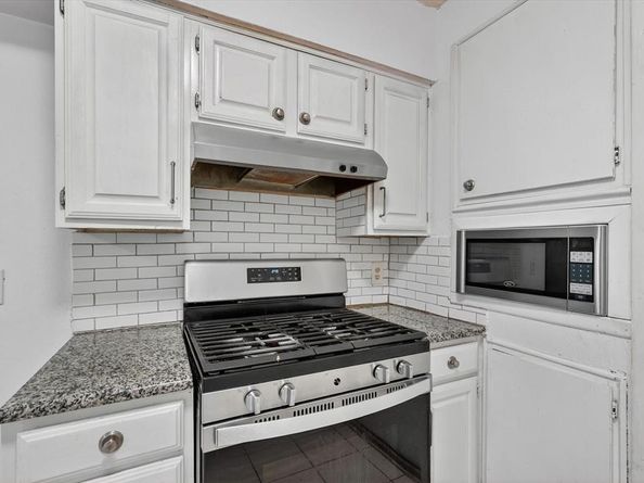 2422  Lakeshore Drive , Grand Prairie Texas 75051