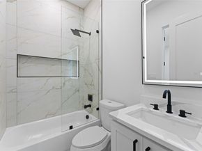 2826  Rochester Street , Dallas Texas 75215