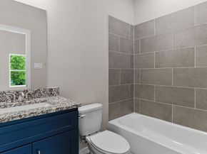 320 W gambrell Street , Fort Worth Texas 76115
