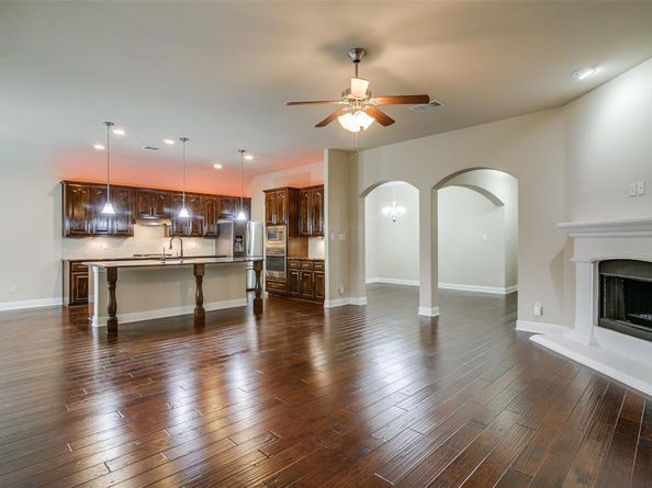 691  Kensington Place , Fate Texas 75189