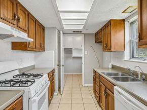 4118  Burning Tree Lane , Garland Texas 75042