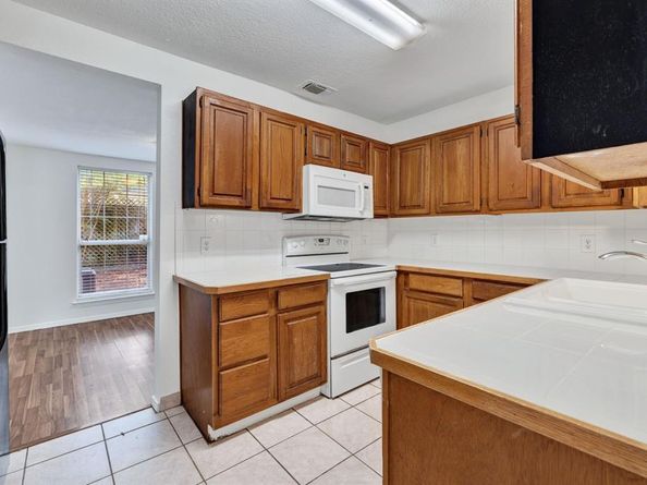 3209  Whatley Drive , Garland Texas 75043