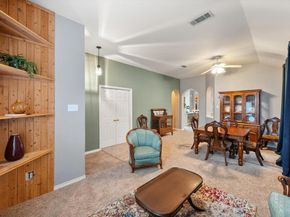 202  Creek Point Lane , Arlington Texas 76002