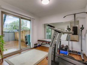 3801  San Jacinto   E, Dallas Texas 75204