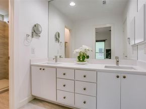 3801  San Jacinto   E, Dallas Texas 75204