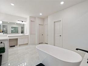 704 S HIDDEN LAKES Drive , DeSoto Texas 75115