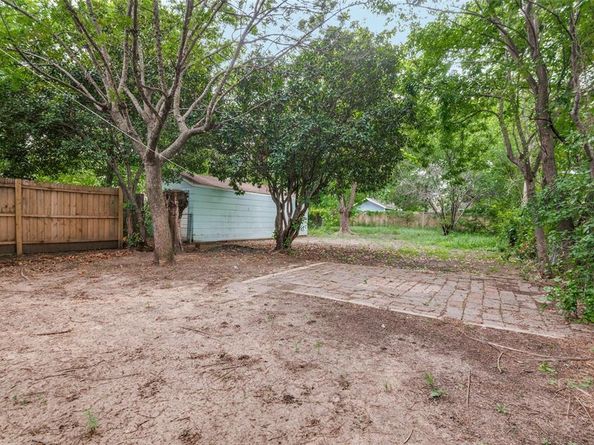 2307  Idaho Avenue , Dallas Texas 75216