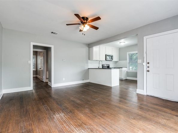 2307  Idaho Avenue , Dallas Texas 75216