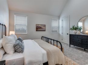 1147 N Madison Avenue  102, Dallas Texas 75208