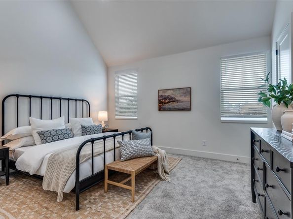 1147 N Madison Avenue  102, Dallas Texas 75208