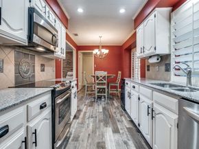2516  Lawnview Drive , Carrollton Texas 75006