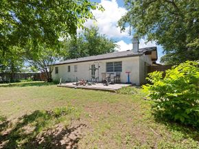 600  Meadowcrest Drive , Crowley Texas 76036