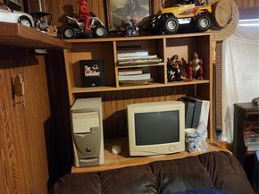 301 N Hampton Street , Fort Worth Texas 76102