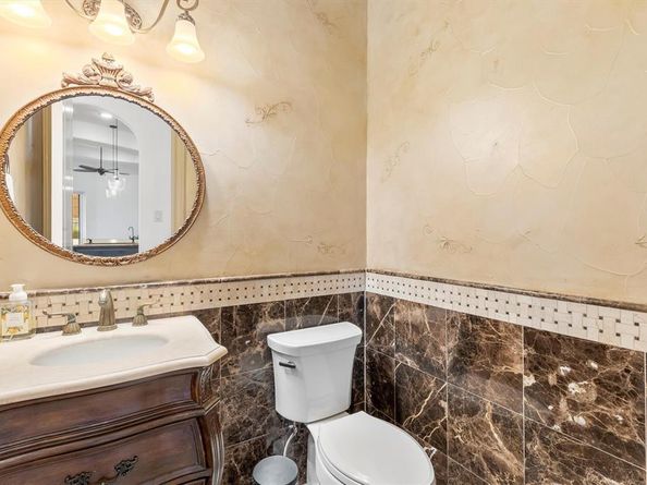 217  Steeplechase Drive , Irving Texas 75062