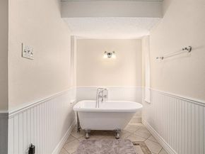 2715  Lincoln Drive , Arlington Texas 76006