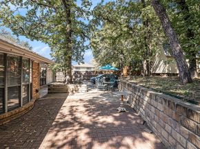 2715  Lincoln Drive , Arlington Texas 76006