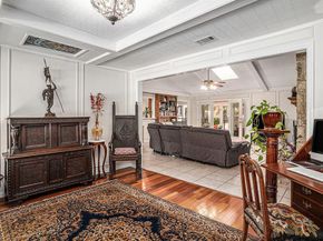 2715  Lincoln Drive , Arlington Texas 76006