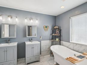 6720  Wayfarer Trail , Fort Worth Texas 76137