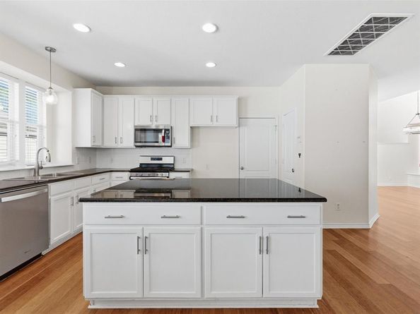 1410  Carriage Lane , Savannah Texas 76227